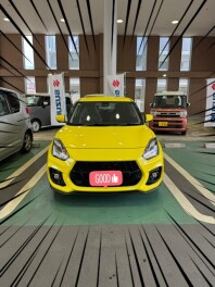 スイフトスポーツご納車させて頂きました！